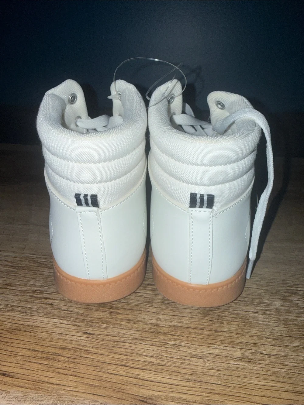 Size 5 Nautica High Top Sneaker